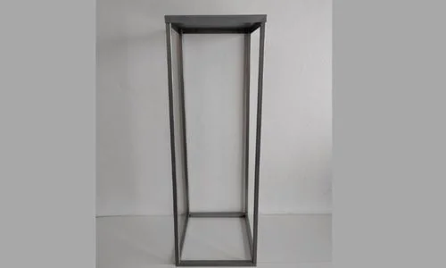40 Postument na kompozycję kwiatową srebrny geometryczny - obrazek 1